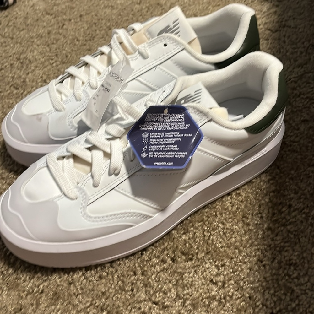 New Balance CT302 Sneaker, NWT - Picture 3 of 5